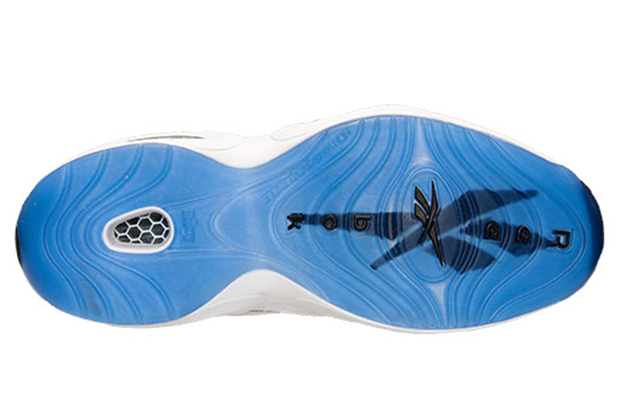 reebok-question-low-black-toe-06