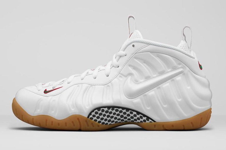 nike-air-foamposite-white-winter-official-images-02