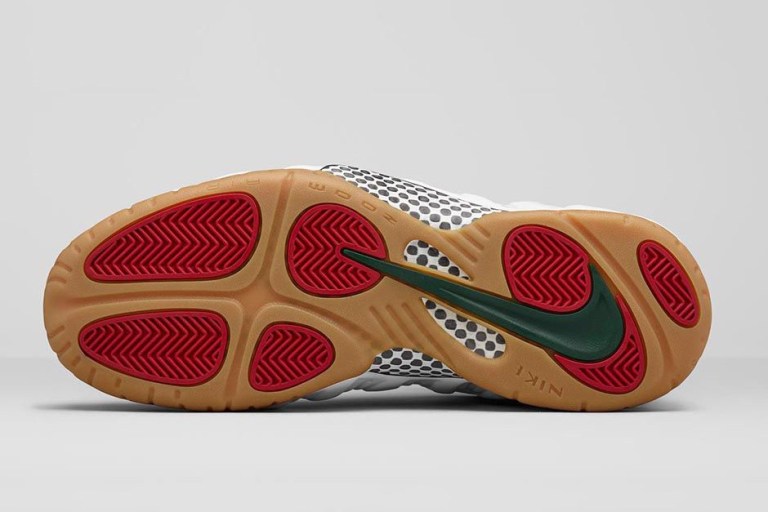 nike-air-foamposite-white-winter-official-images-06